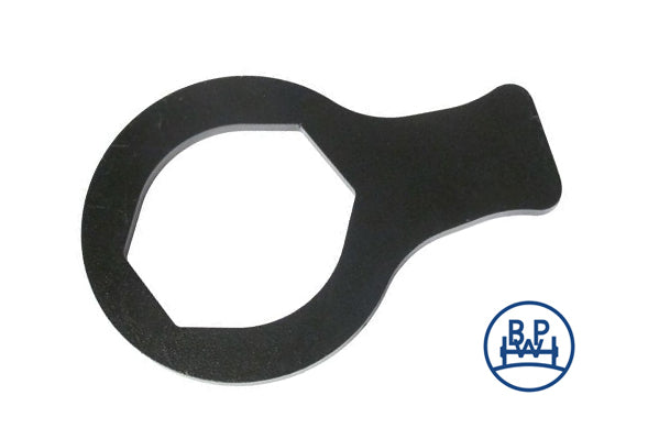 Llave tapacubos